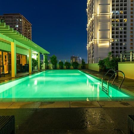 Armada Hotel Manila Eksteriør billede
