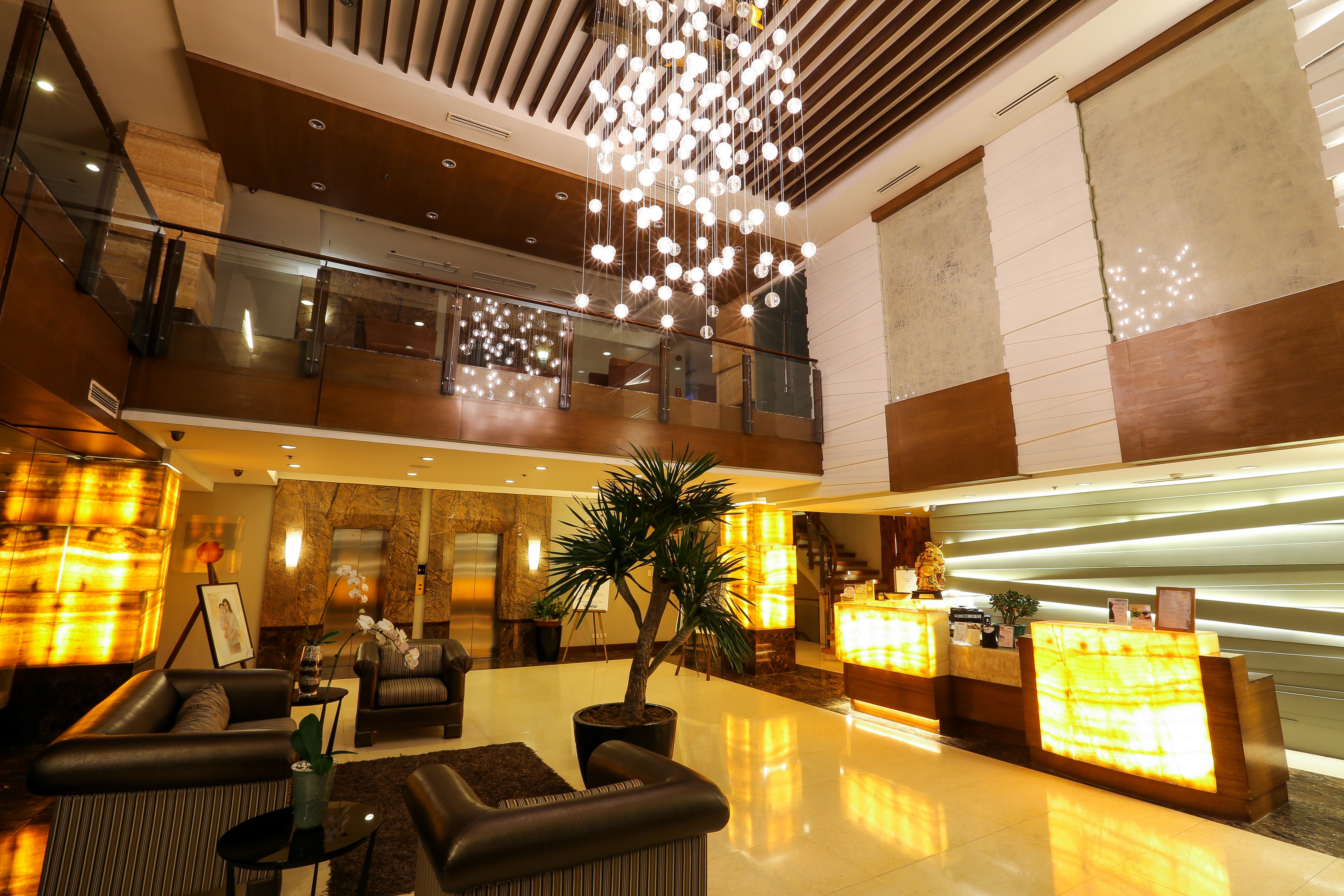 Armada Hotel Manila Eksteriør billede